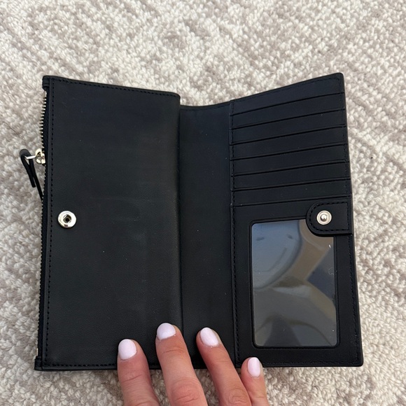 Kate Spade Wallet - Picture 2 of 3